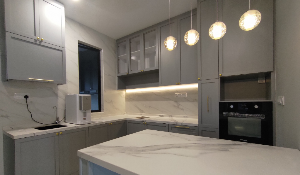 Wooden Kitchen Cabinet (2)